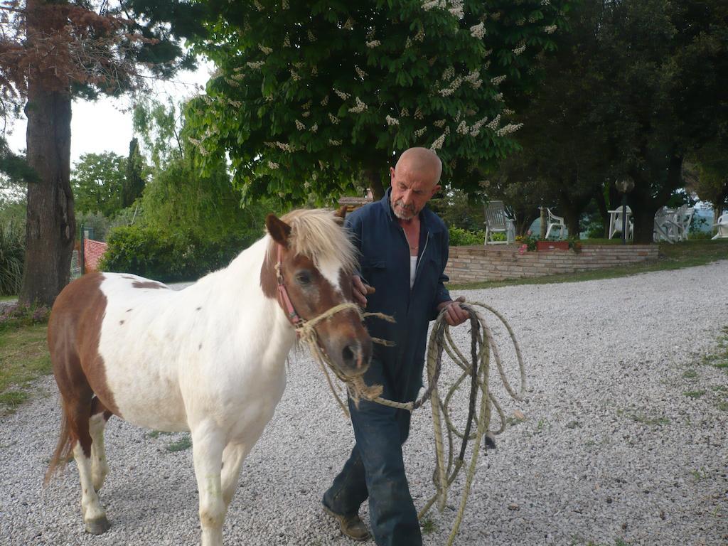 פומרנצה Agriturismo Santa Chiara מראה חיצוני תמונה
